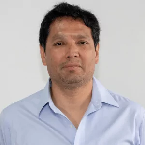  Carlos Reyes Martínez